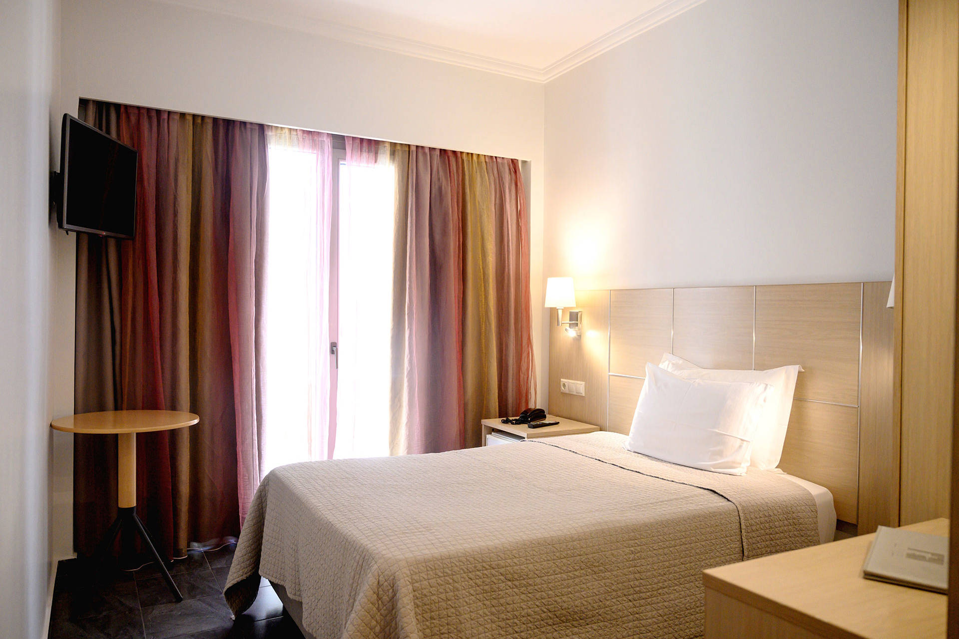
El Greco Hotel Thessaloniki Single Room Bedroom